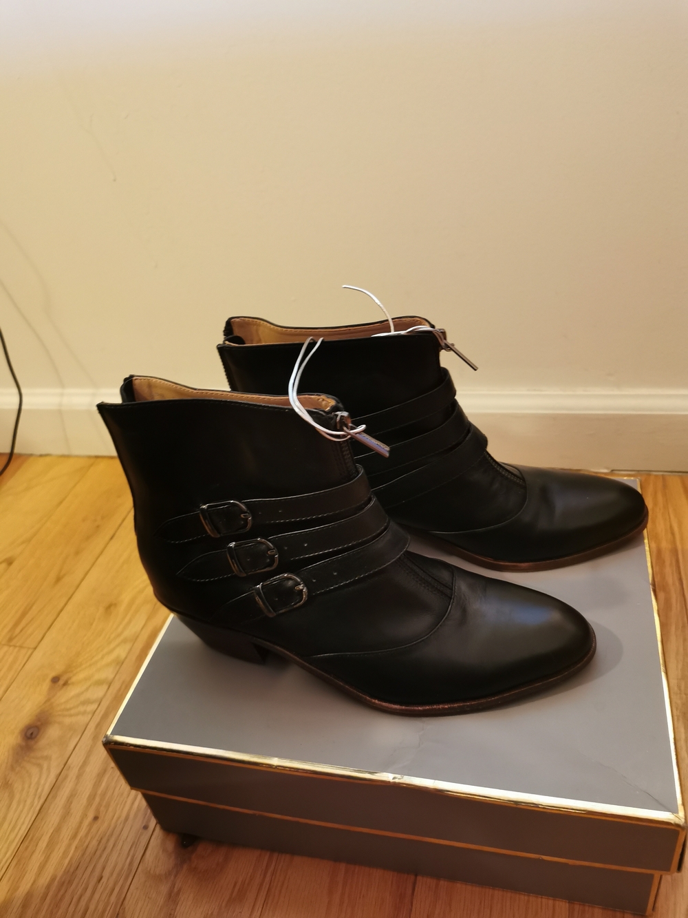 NEW Genuine leather ankle boots with buckle detail